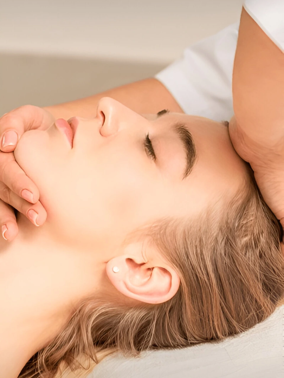 https://snipsntips.me/wp-content/uploads/2025/07/massage-ladies-.webp